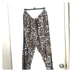 Side stripe cheetah print jogger